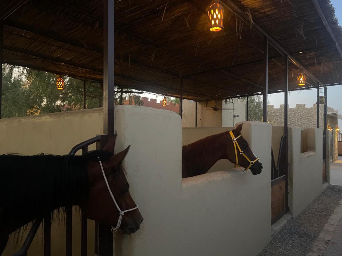 Al Bait Resort With Private Swimming Pools -Hrs Stables Al Hamraniyah Exteriör bild