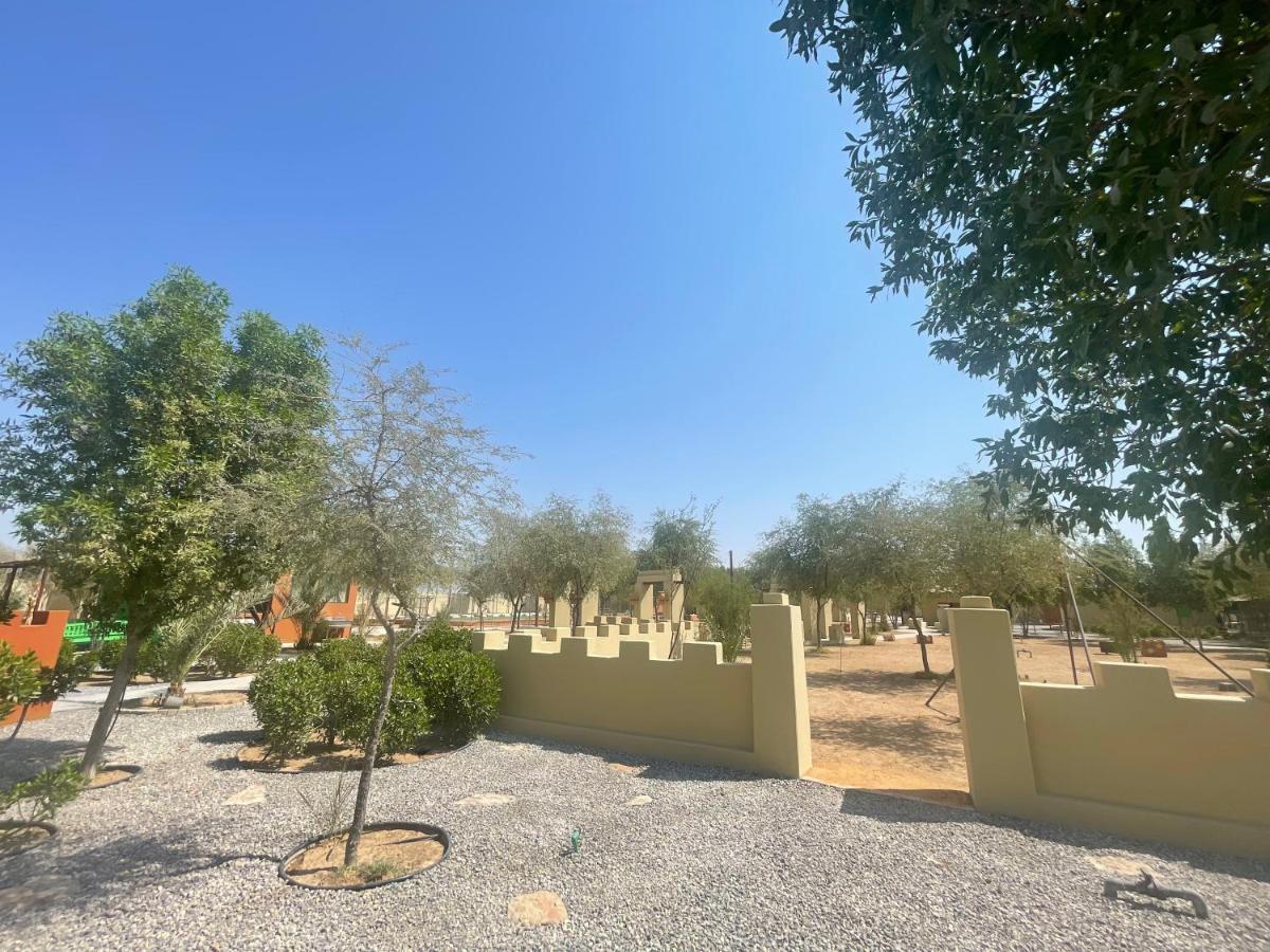 Al Bait Resort With Private Swimming Pools -Hrs Stables Al Hamraniyah Exteriör bild