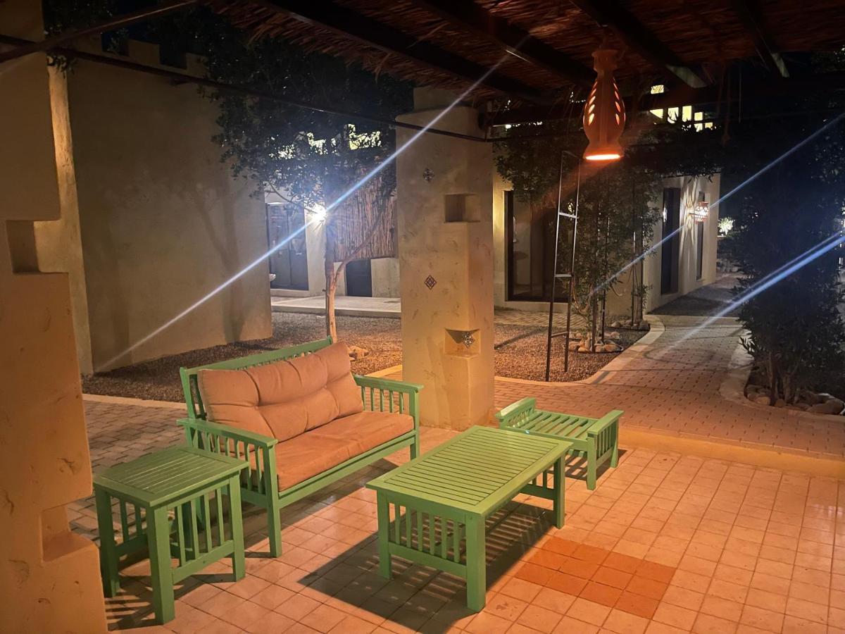 Al Bait Resort With Private Swimming Pools -Hrs Stables Al Hamraniyah Exteriör bild