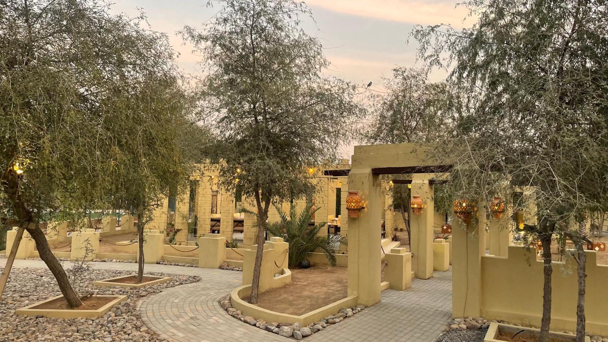 Al Bait Resort With Private Swimming Pools -Hrs Stables Al Hamraniyah Exteriör bild