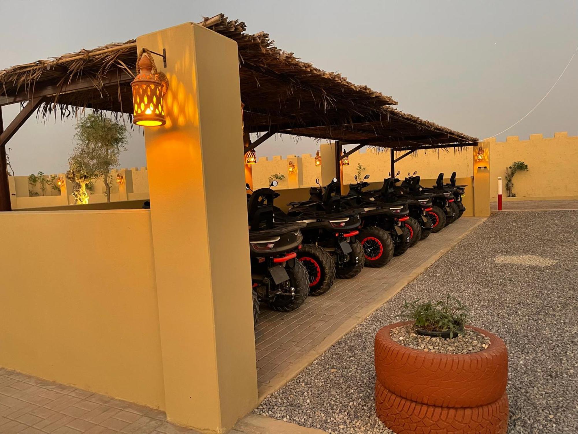 Al Bait Resort With Private Swimming Pools -Hrs Stables Al Hamraniyah Exteriör bild